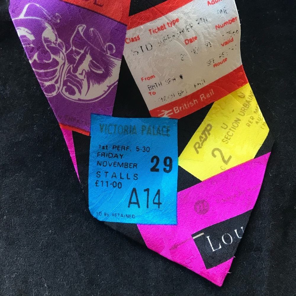 BRIGHT & PLAYFUL ADDICTION TIE